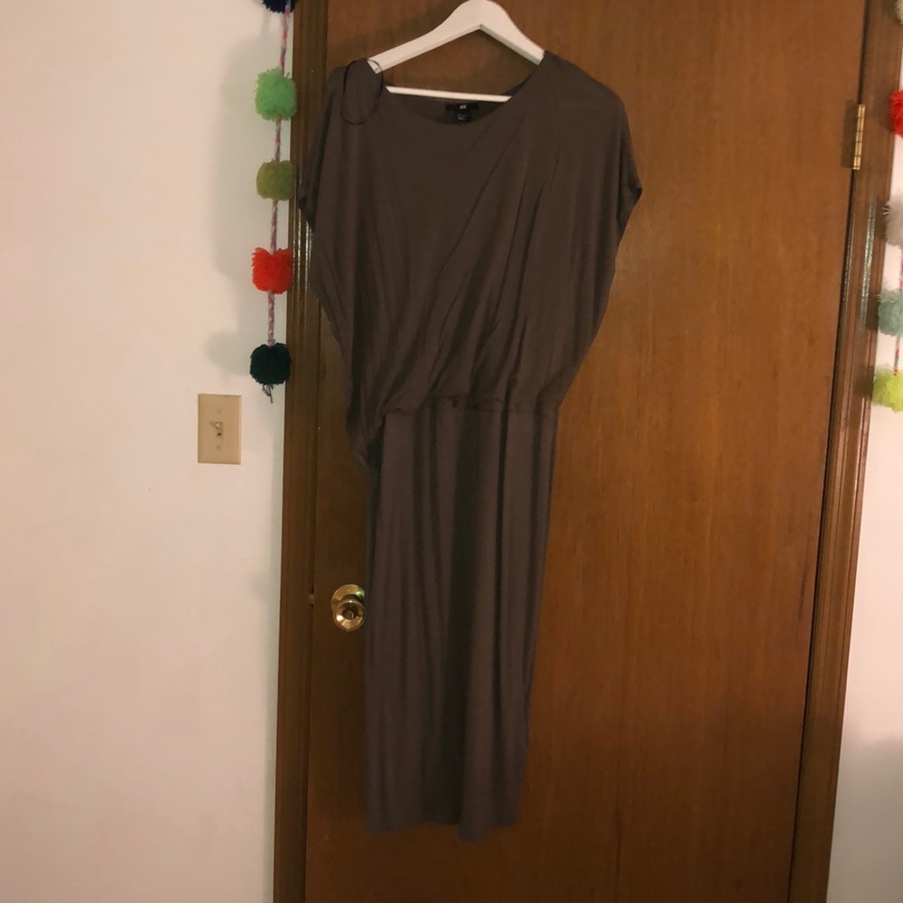 Women’s H&M dress